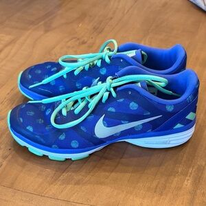 Nike Blue and Green Polka Dot Sneakers